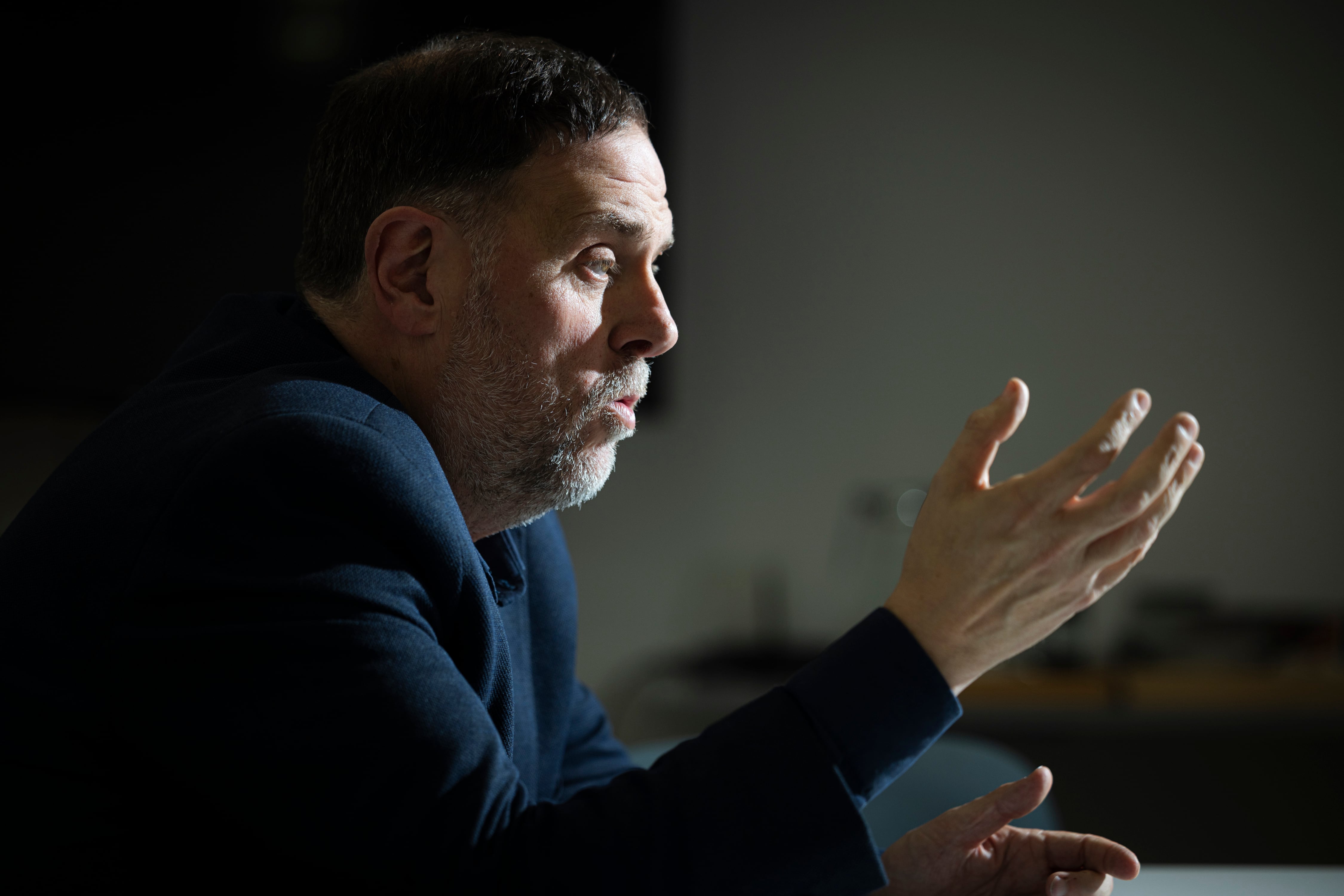 El presidente de ERC, Oriol Junqueras, durante la entrevista.