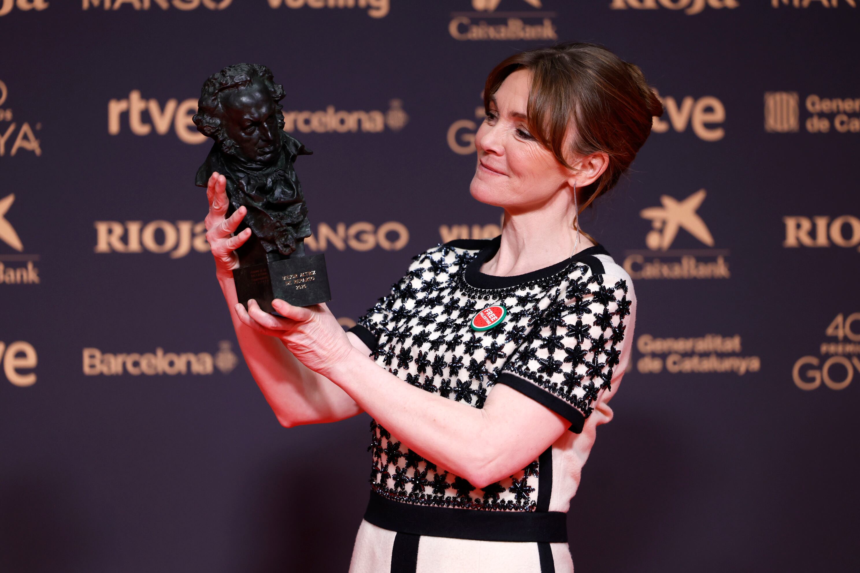 Nagore Aramburu tras ganar el Goya a mejor actriz de reparto por Los domingos.