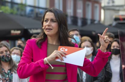 Inés Arrimadas, en un acto en la plaza de Chueca.