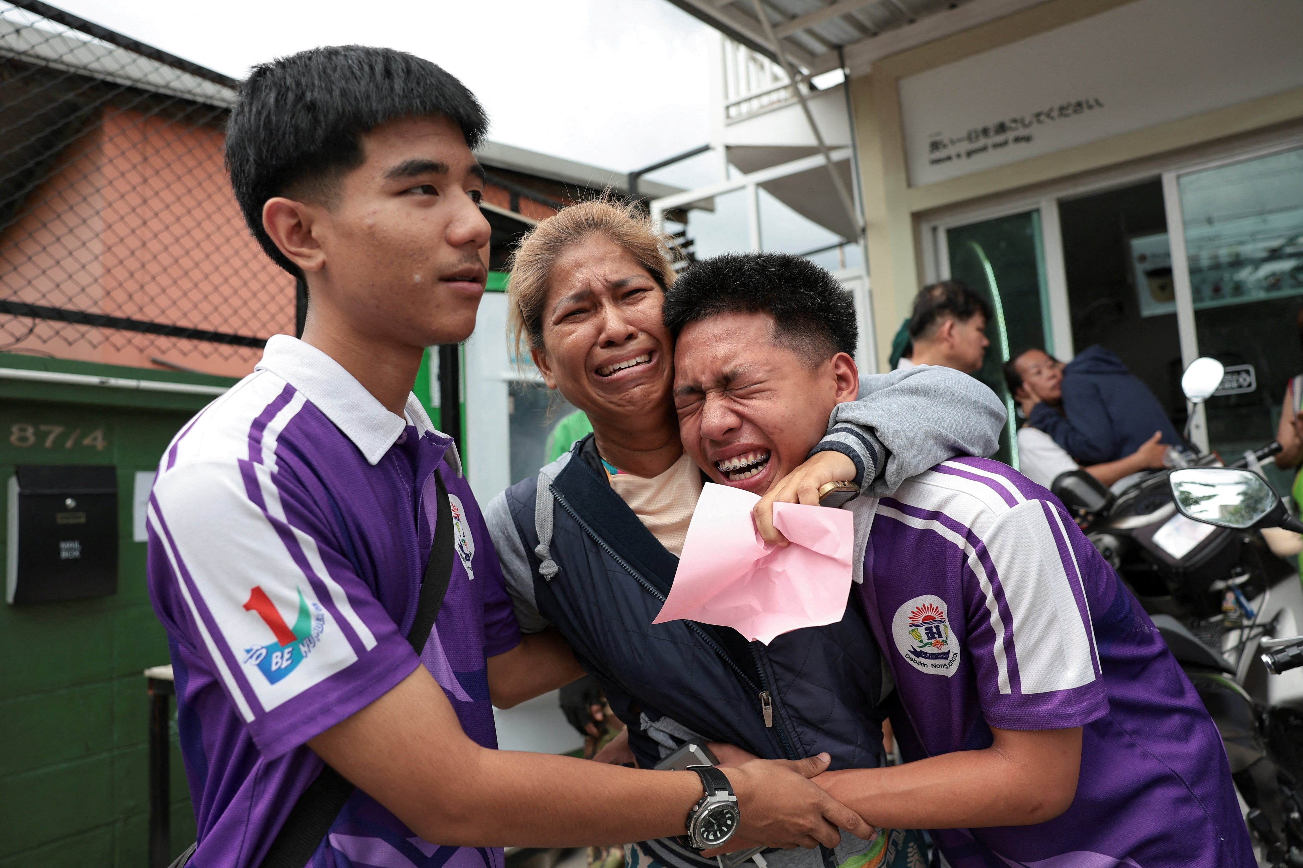 Un estudiante mata al menos a seis personas en un tiroteo en un colegio de Tailandia
