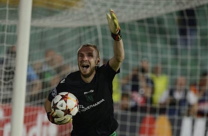 Cosmin Moti celebra la victoria del Ludogorets.