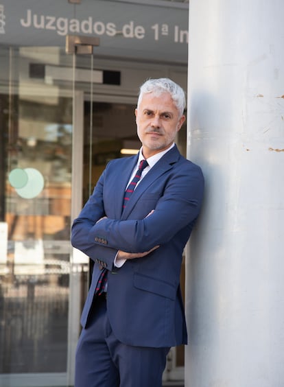 Javier Flores.