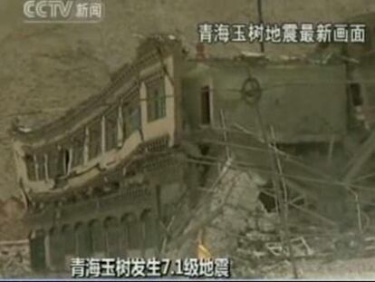 La tierra tiembra en China