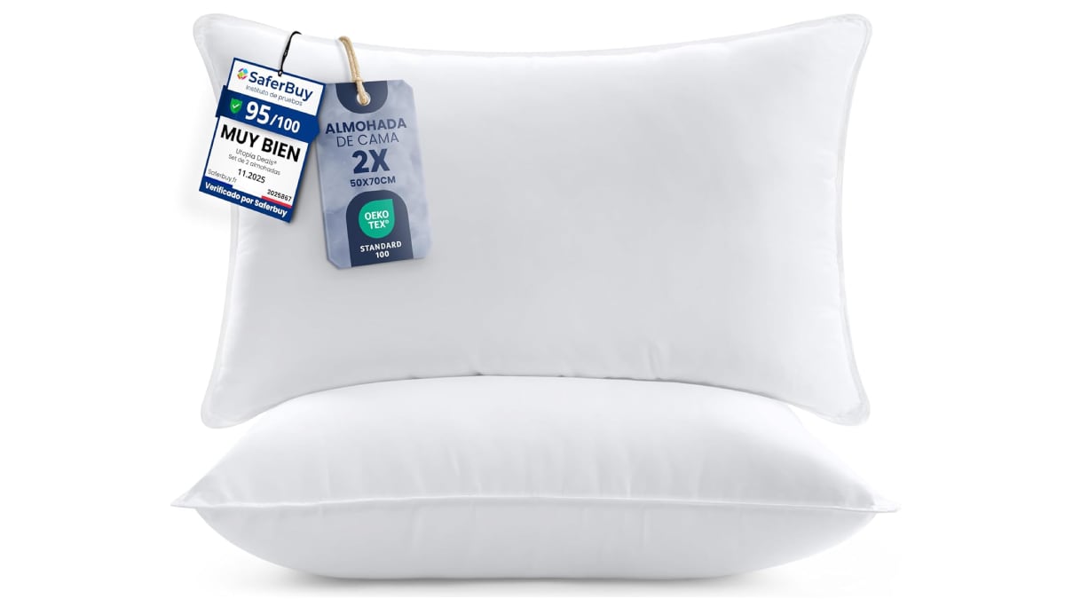 Lote de almohadas de polifibra de alta calidad.