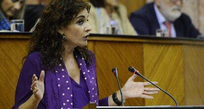 Montero este miércoles en el Parlamento de Andalucía.