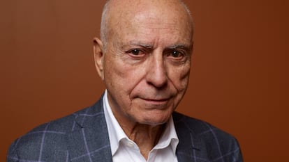 Alan Arkin, actor. El intérprete, también director y escritor y con más de 100 películas a sus espaldas, ganador de un Oscar por interpretar al abuelo heroinómano de ‘Pequeña Miss Sunshine’.