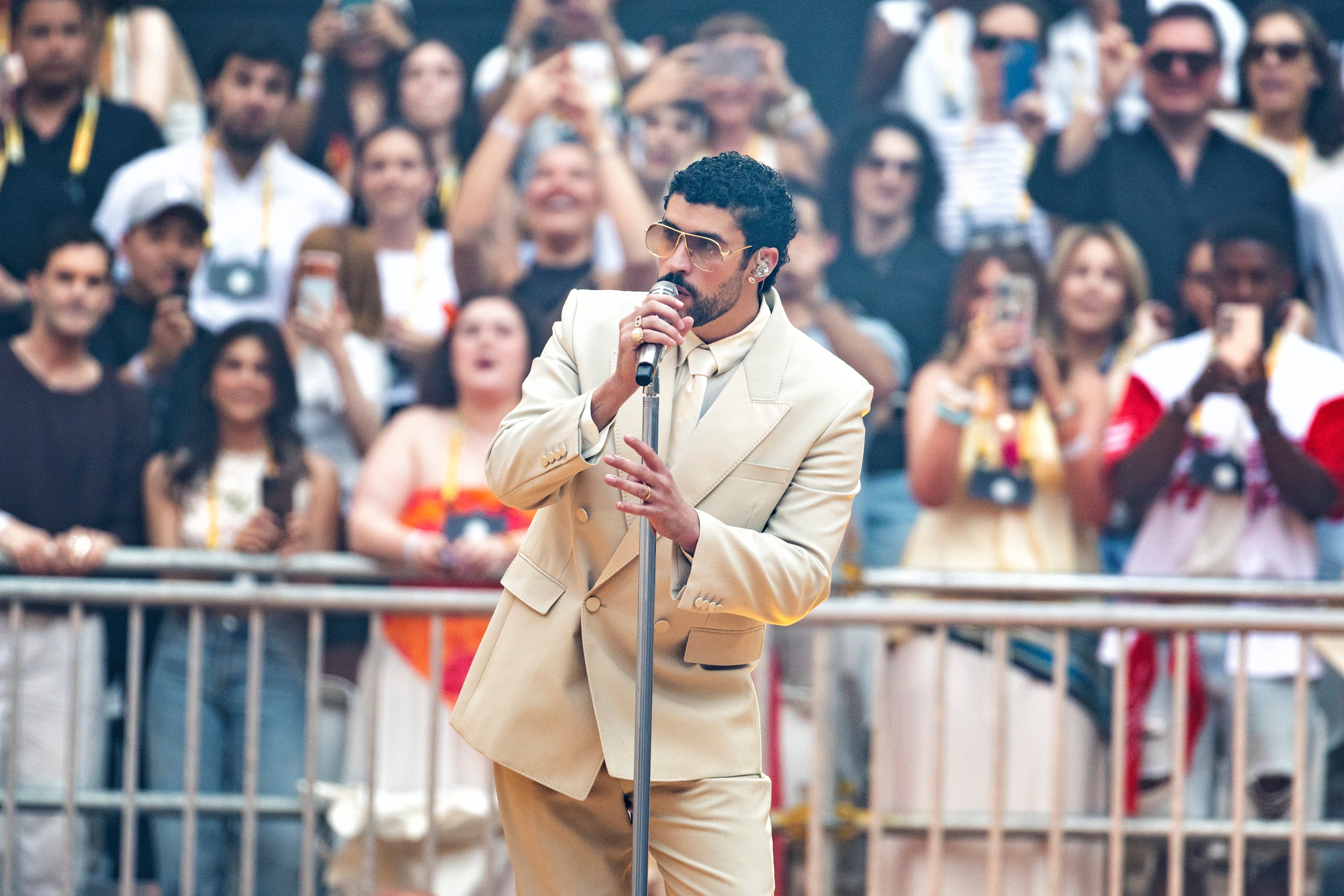 Image of Bad Bunny, at his concert at the Metropolitano in Madrid.