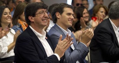 Albert Rivera con el candidato andaluz de C's, Juan Marín.