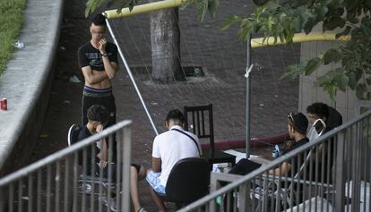 Young migrants last week in El Raval, Barcelona.