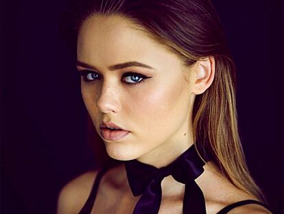 cover kristina bazan