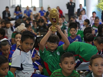 Mexico school calendar World Cup
