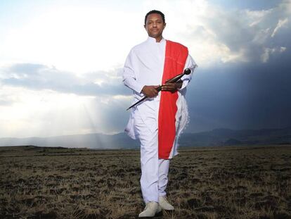 Eddy Afro en una imagen del v&iacute;deo de su tema &#039;Ethiopia&#039;.