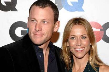 Lance Armstrong y Sheryl Crow en su llegada a una fiesta el pasado diciembre.