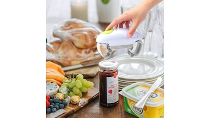 This is one of the best electric can openers you can buy on Amazon