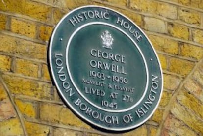 Placa en la casa de Orwell en el 27B de Canonbury Square.