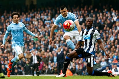 No começo de outubro o argentino Sergio Agüero marcou cinco gols em apenas 19 minutos contra o Newcastle (sua equipe, o Manchester City, ganhou por 6 a 1). Para muitos não foi surpresa ver do que é capaz este jogador, que está na mira de muitas equipes europeias. Em pouco mais de quatro temporadas na equipe dos 'Citizens', e apesar das lesões, Agüero já acumula 114 gols e é um dos favoritos para ganhar a Bola de Ouro.