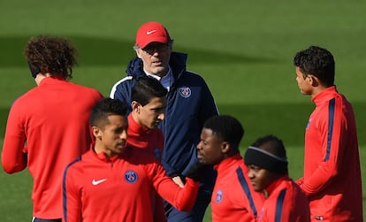 Blanc, durante el entrenamiento del PSG.