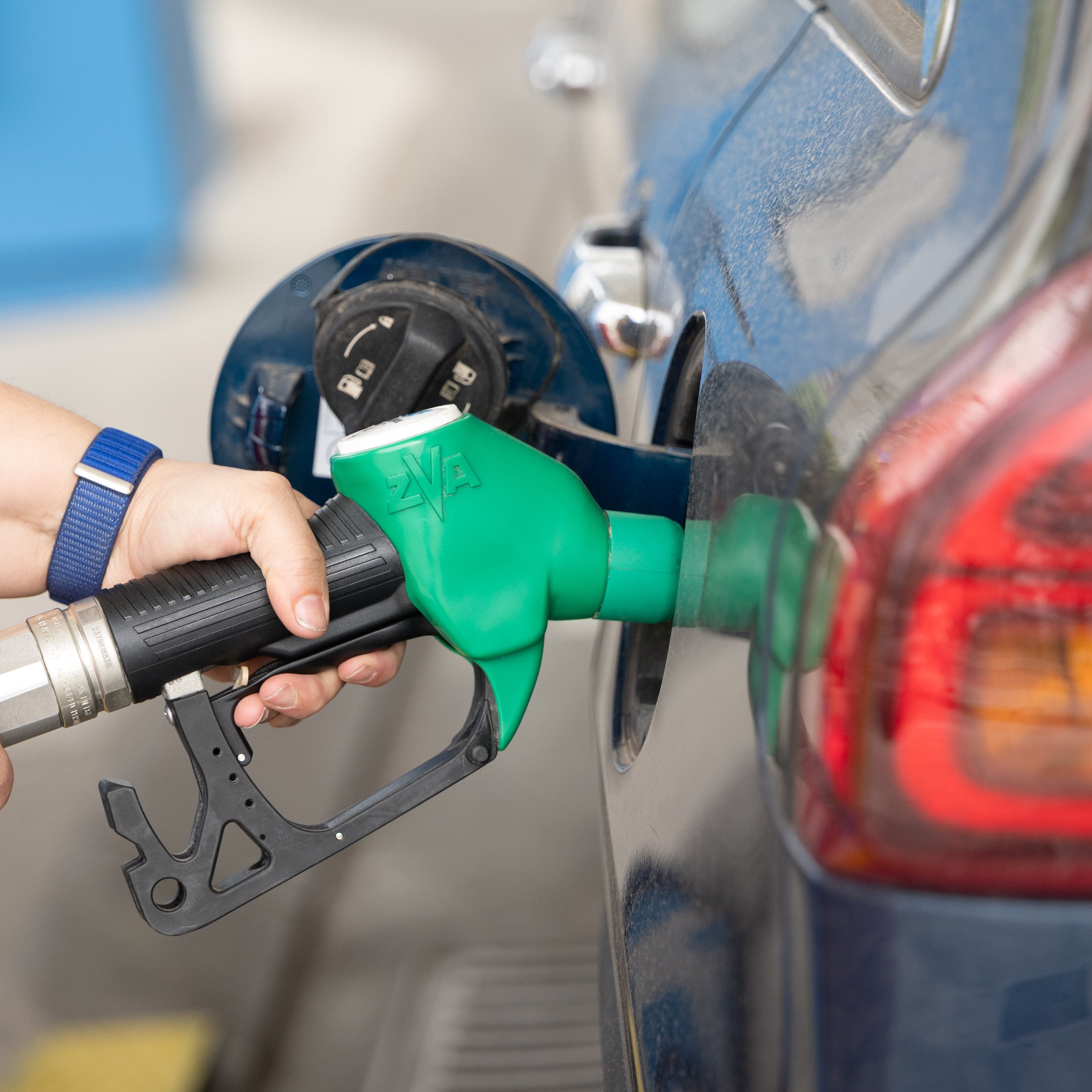 Gasolineras con precios disparados: “Como esto siga así, terminaré el mes con 200 euros menos” 