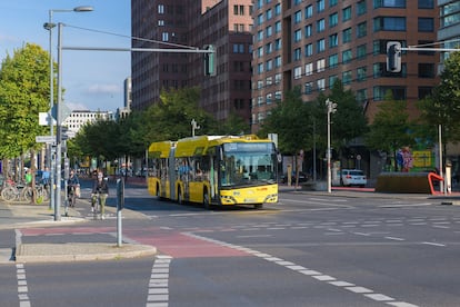 Autobús eléctrico del modelo 'Urbino' de Solaris.