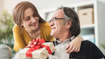 Una serie de propuestas con las que acertarás seguro este Día del Padre. GETTY IMAGES.