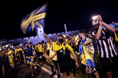 Cádiz celebra el sexto ascenso a Primera División de su equipo.