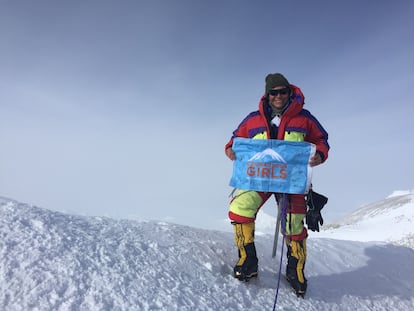 Silvia Vásquez-Lavado during her climb of Macizo Vinson in Antarctica.