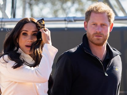 Prince Harry and Meghan Markle, Duke and Duchess of Sussex visit the track and field event at the Invictus Games in The Hague, Netherlands, Sunday, April 17, 2022. ¿