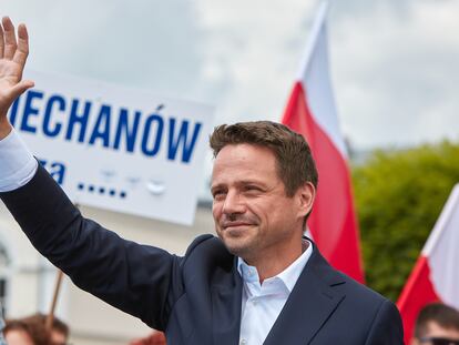 Rafal Trzaskowski, el jueves durante un acto de campaña en Ciechanów.