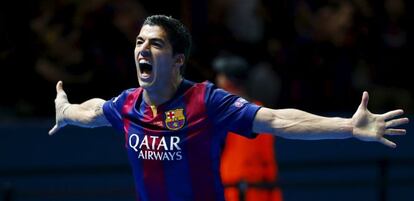 Luis Su&aacute;rez, del F.C. Barcelona, celebra su gol ante el Juventus de Tur&iacute;n en la final de la temporada pasada.