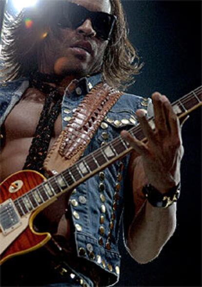 Lenny Kravitz, durante su actuación en el Palacio Vistalegre.
/ SANTI BURGOS