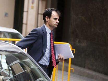 El juez Pablo Ruz, en las inmediaciones de la Audiencia Nacional. 