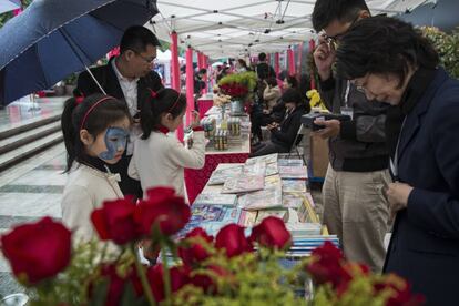 Shanghai celebra el día de Sant Jord.