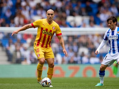 Oriol Romeu durante un partido de la Liga entre el Girona y la Real Sociedad, el pasado mayo.