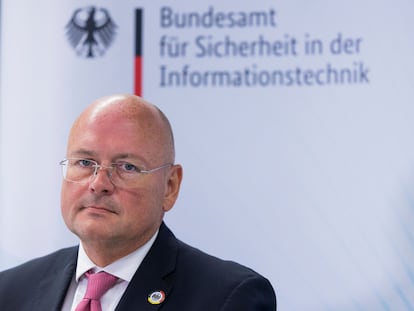 Arne Schönbohm, presidente de la BSI, en una conferencia de prensa en Bonn, el pasado agosto.