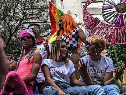 Desfile del orgullo gay en Medellín.