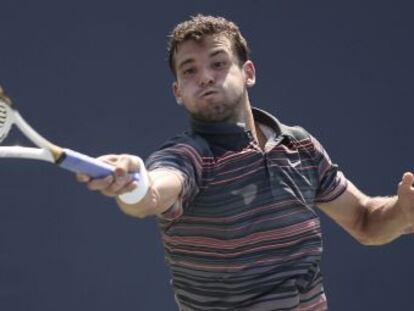 Dimitrov, en su partido contra Sousa