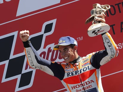 Marc Márquez (Repsol Honda) celebrando su victoria en el GP de Holanda.