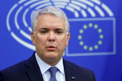 Iván Duque, presidente de Colombia, atiende una conferencia de prensa en el Parlamento Europeo, el 15 de enero de 2022.