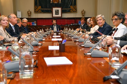 El Consejo General del Poder Judicial, durante su reunión extraordinaria para debatir sobre la futura ley de amnistía, en noviembre pasado.
