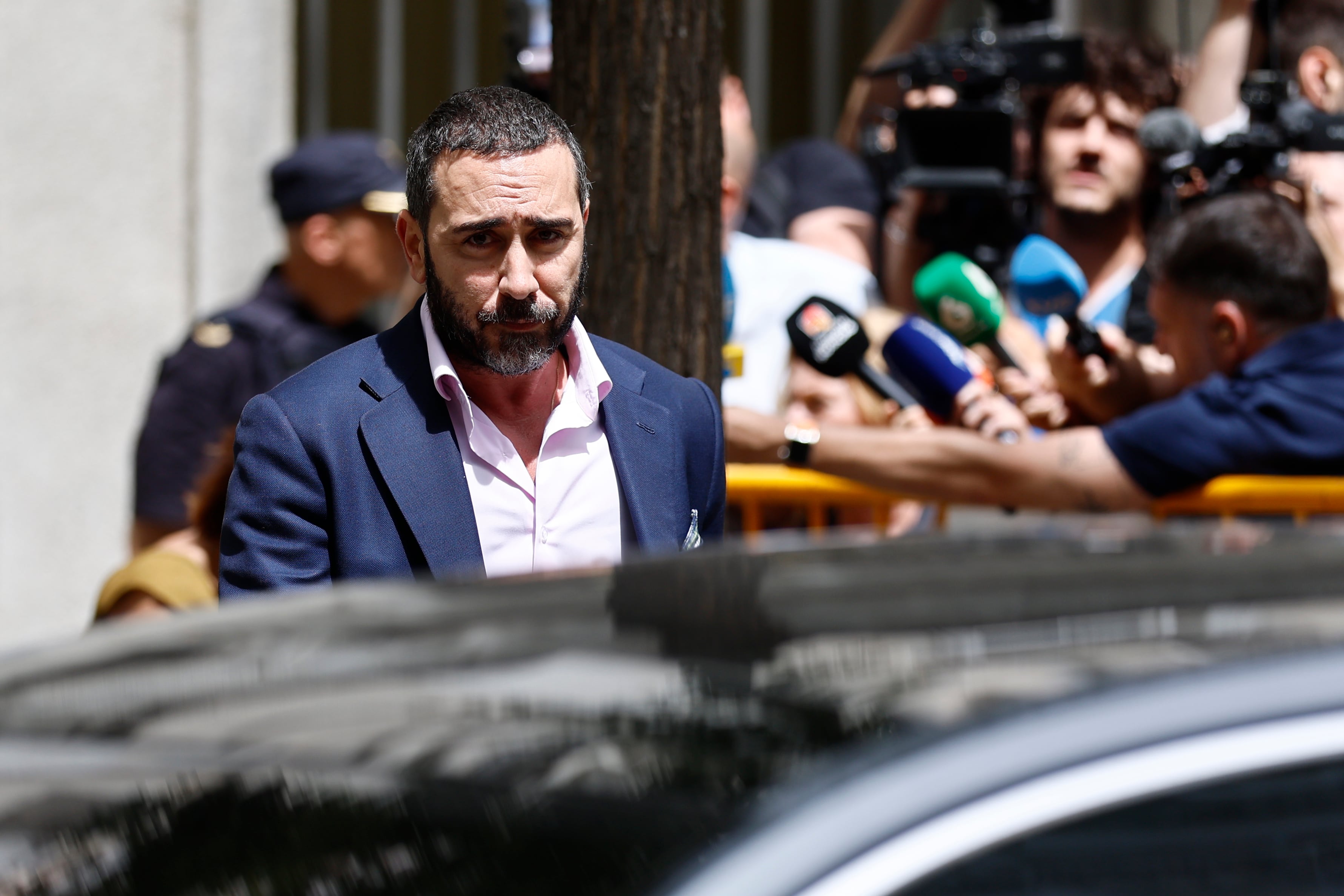 La UCO cuestiona la veracidad del tiroteo al coche de Aldama