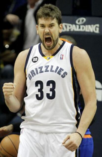 Marc Gasol celebra una canasta ante los Knicks.