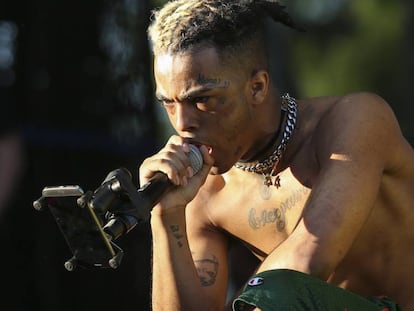 XXXTentacion durante una actuación en Miami el 6 de mayo del año pasado.