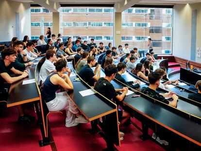 Examen de la EVAU, en Barcelona este martes.