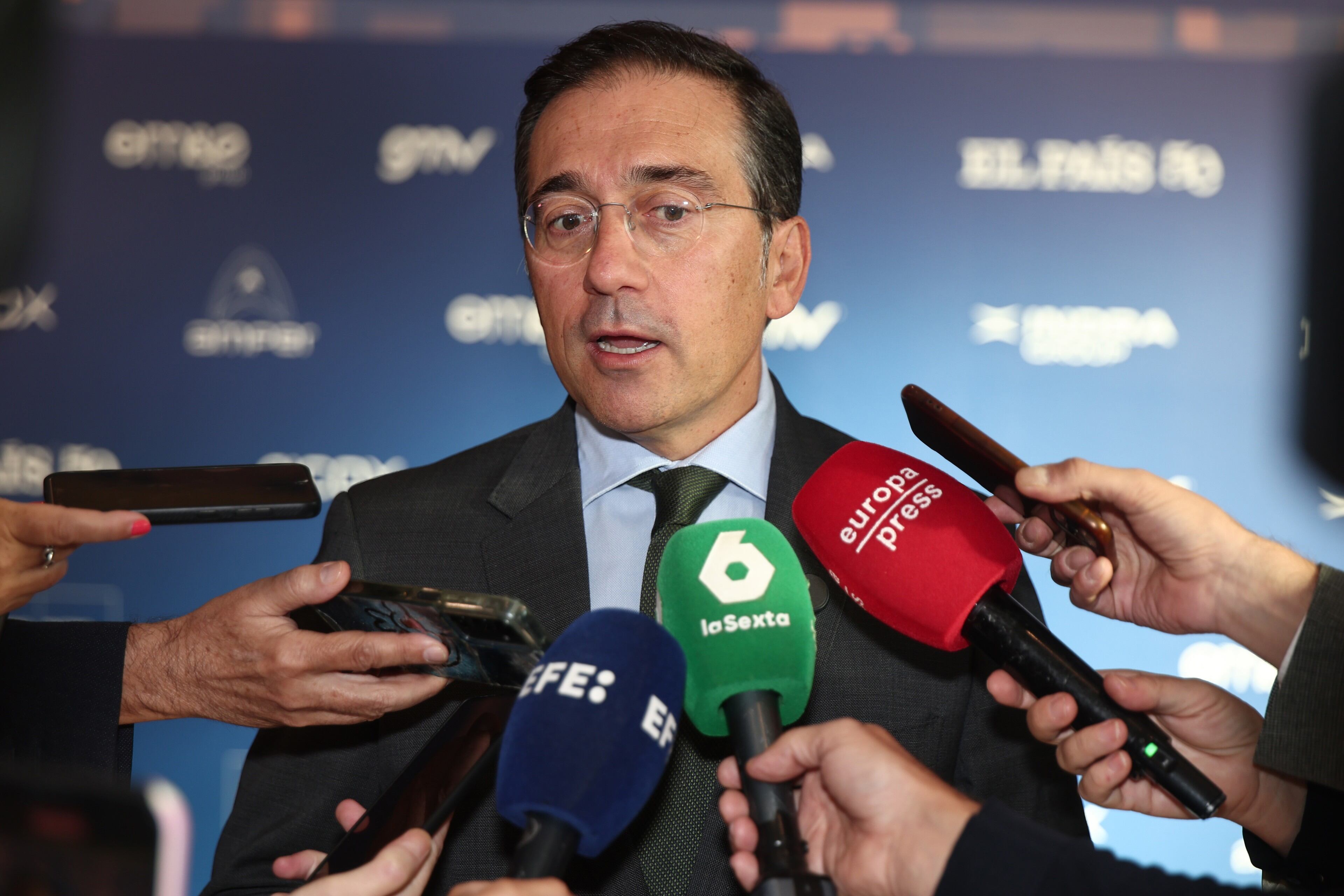 Crisis en Ceuta y actualidad política, directo | Albares dice que trabaja con Rabat para prevenir una nueva entrada masiva a Ceuta el día 23