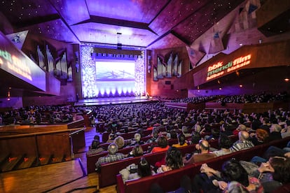 Asistentes de una proyección en diciembre de 2023 del festival BBK Mendi Film Bilbao-Bizkaia, cedida por el certamen.