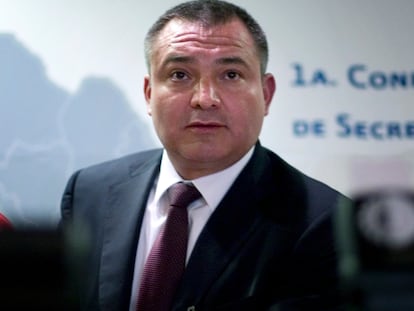 Genaro García Luna durante un rueda de prensa en 2009
