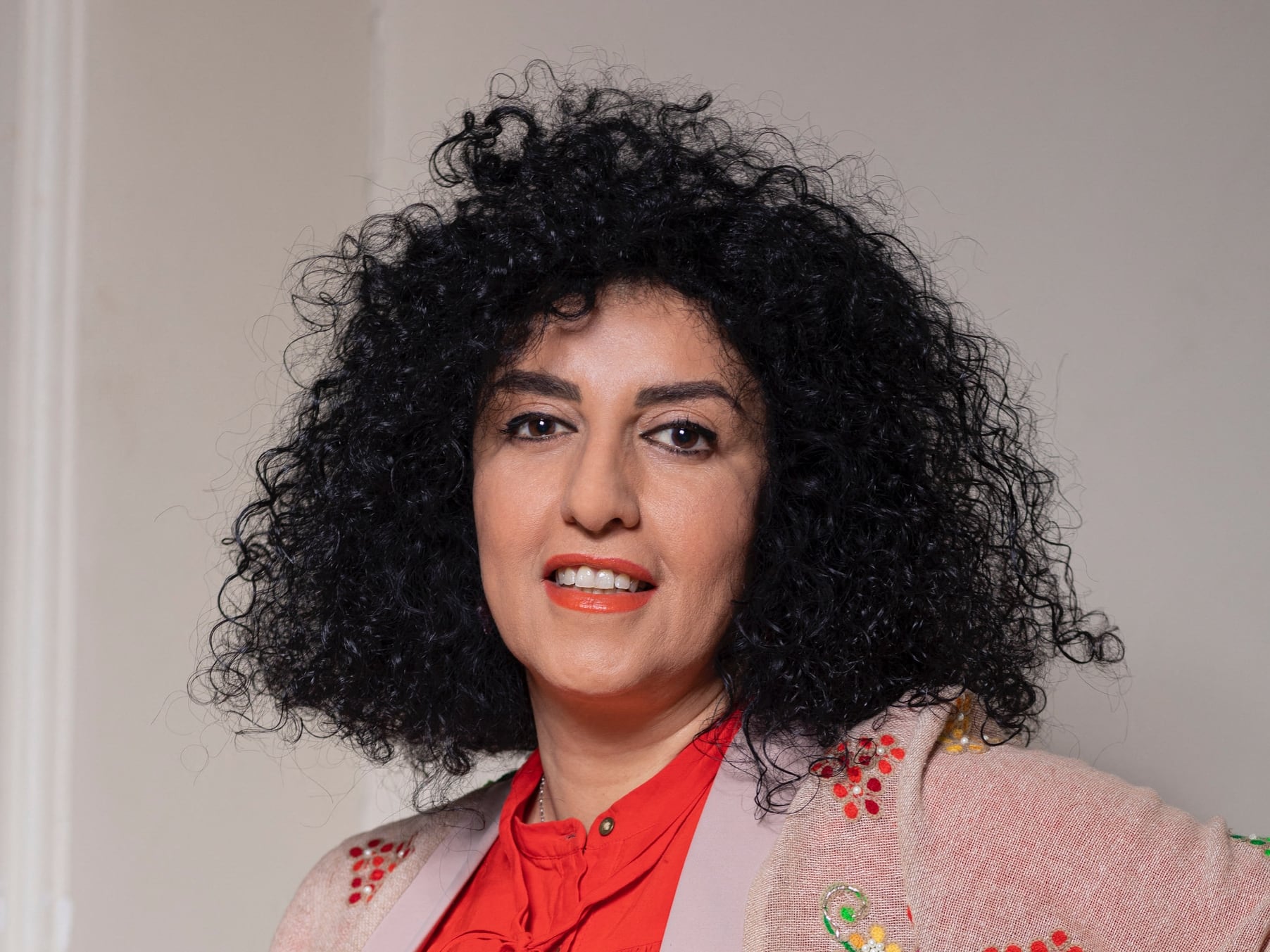 Irán detiene de nuevo a la Nobel de la Paz Narges Mohammadi