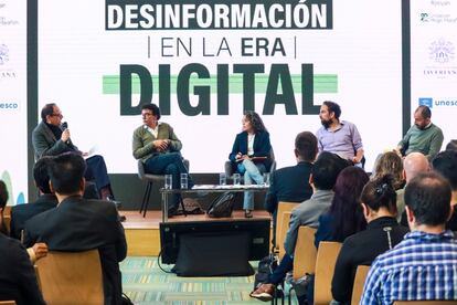Foro El impacto de la desinformación en la era digital, en Bogotá, el 6 de junio de 2023.