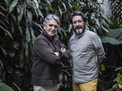 El dibujante Trino Camacho y el escritor Luigi Amara.