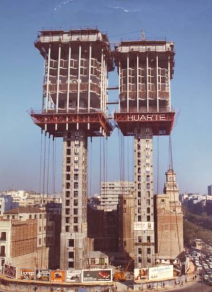 Trabajos de construcci&oacute;n de Torres Col&oacute;n en Madrid.